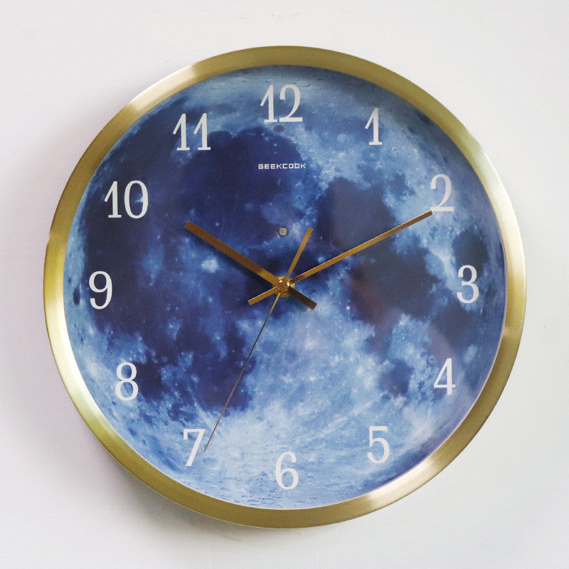 Blue Moon Gothic Wall Clock – Sound Control & Luminous Design