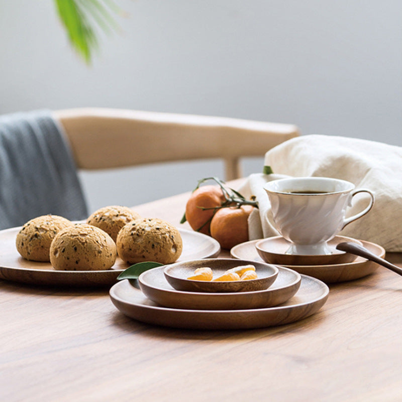 Japanese Walnut Wood Dish – Elegant Round Tableware