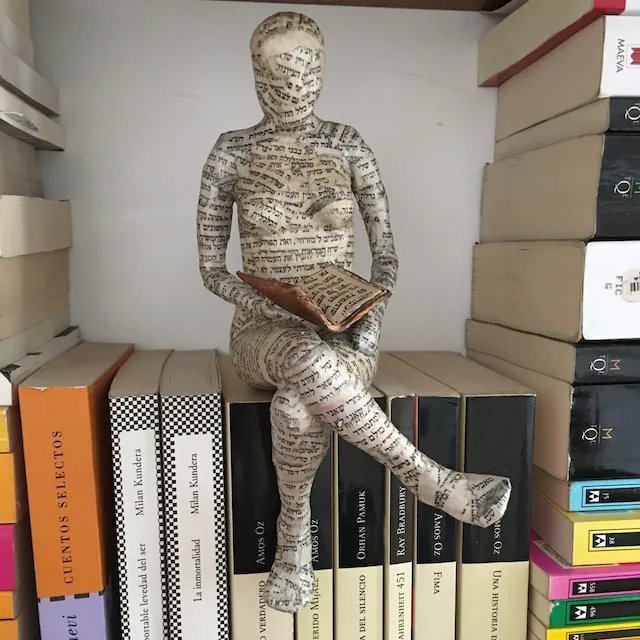 Literary Muse – Reading Woman Thinker Statue